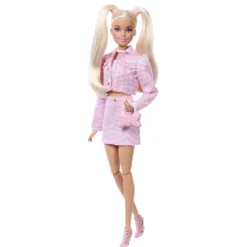 Barbie Deluxe Style Muñeca nº 9 Rubia con Conjunto Chaqueta y Falda Vaquera Rosa