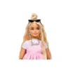 Barbie Muñeca Barbie Deluxe Style Nº 3 con Vestido Barbiecore en Rosa Pastel con Lazo Extragrande y Pelo Rubio