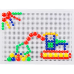 Manualidedos Mosaico con Clavijas