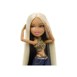 MGA Brazt X Muñeca Lola Índigo