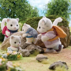 Sylvanian Families Familia Leopardo de las Nieves